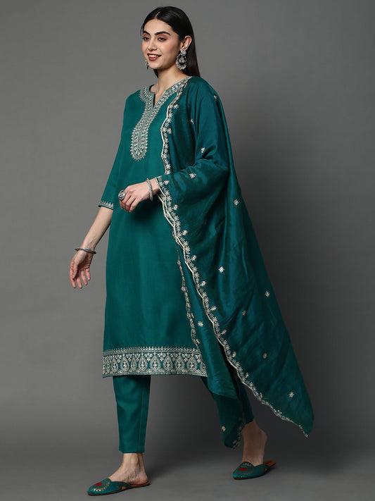 Heeposh Rama Green Embroidered Kurta with Scallop Dupatta (Set of 3)