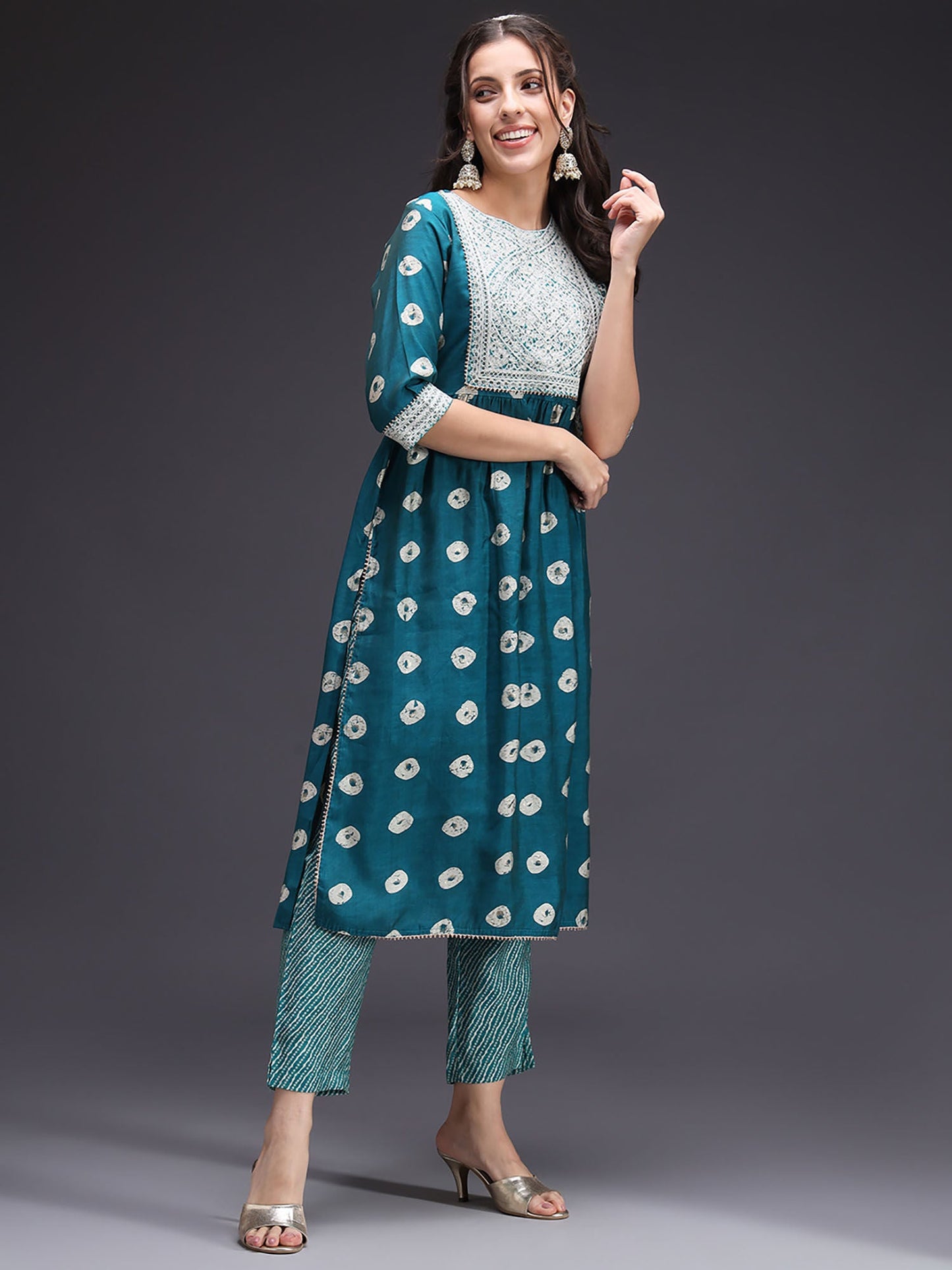Heeposh Teal Embroidered Yoke Kurta & Pant (Set of 2)