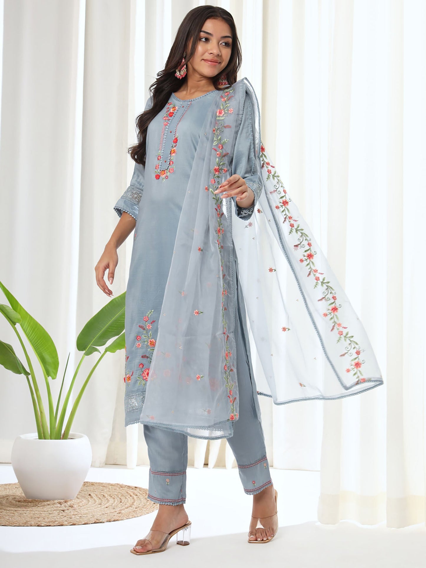 Heeposh Blue Embroidered Kurta & Pant with Organza Dupatta (Set of 3)