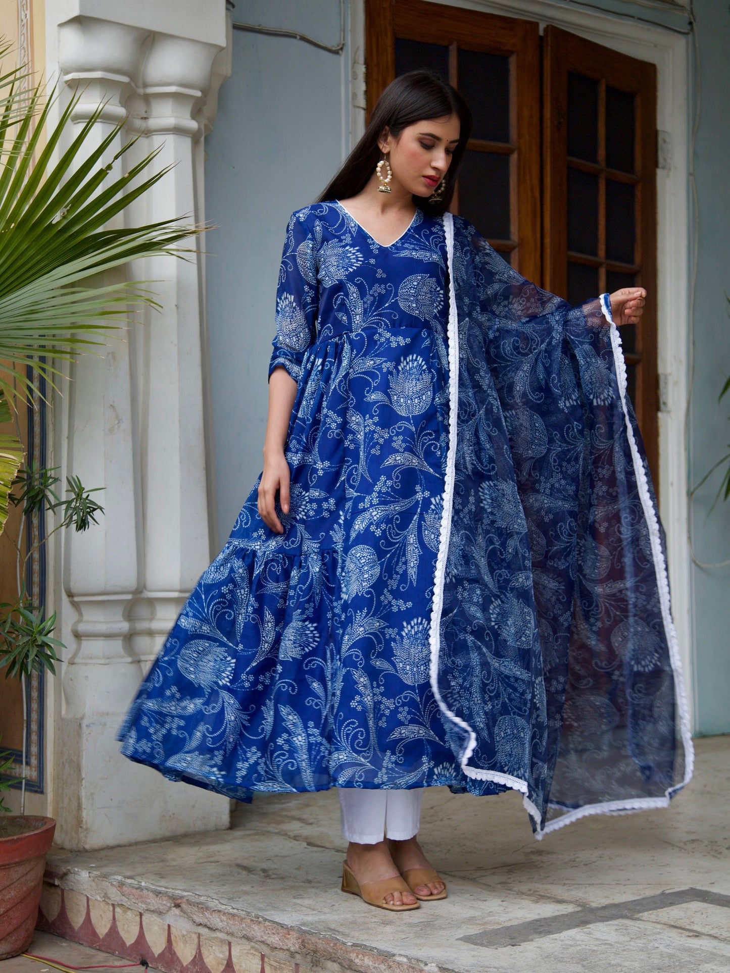 ONEWE INDIA Bindiya Suit Sets (Set of 3)