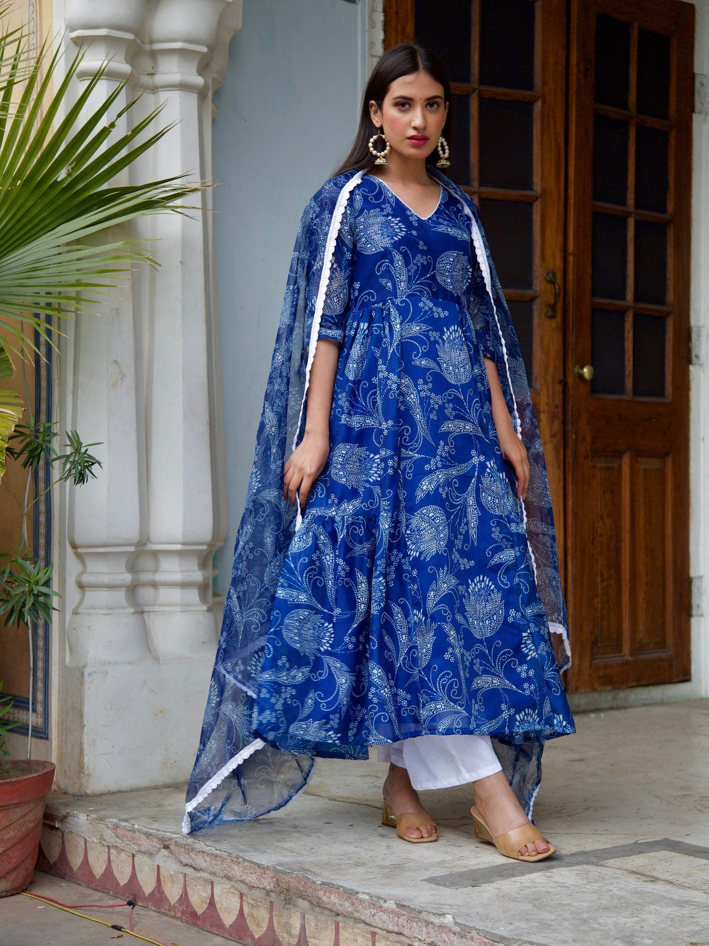 ONEWE INDIA Bindiya Suit Sets (Set of 3)