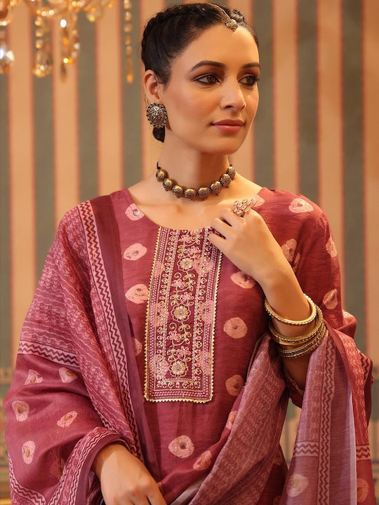SCAKHI Quirky Printed Regular Gotta Patti Chanderi Silk Kurta With Trousers & Dupatta