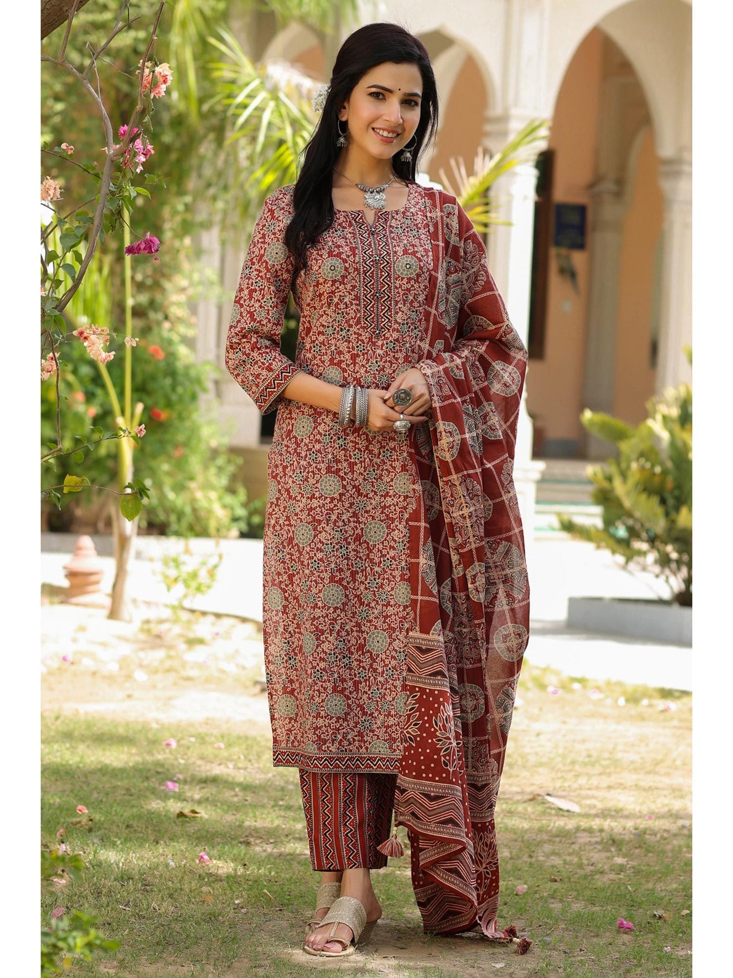 PIROH Womens Floral Print Kurta Pant Dupatta Set (Set of 3)