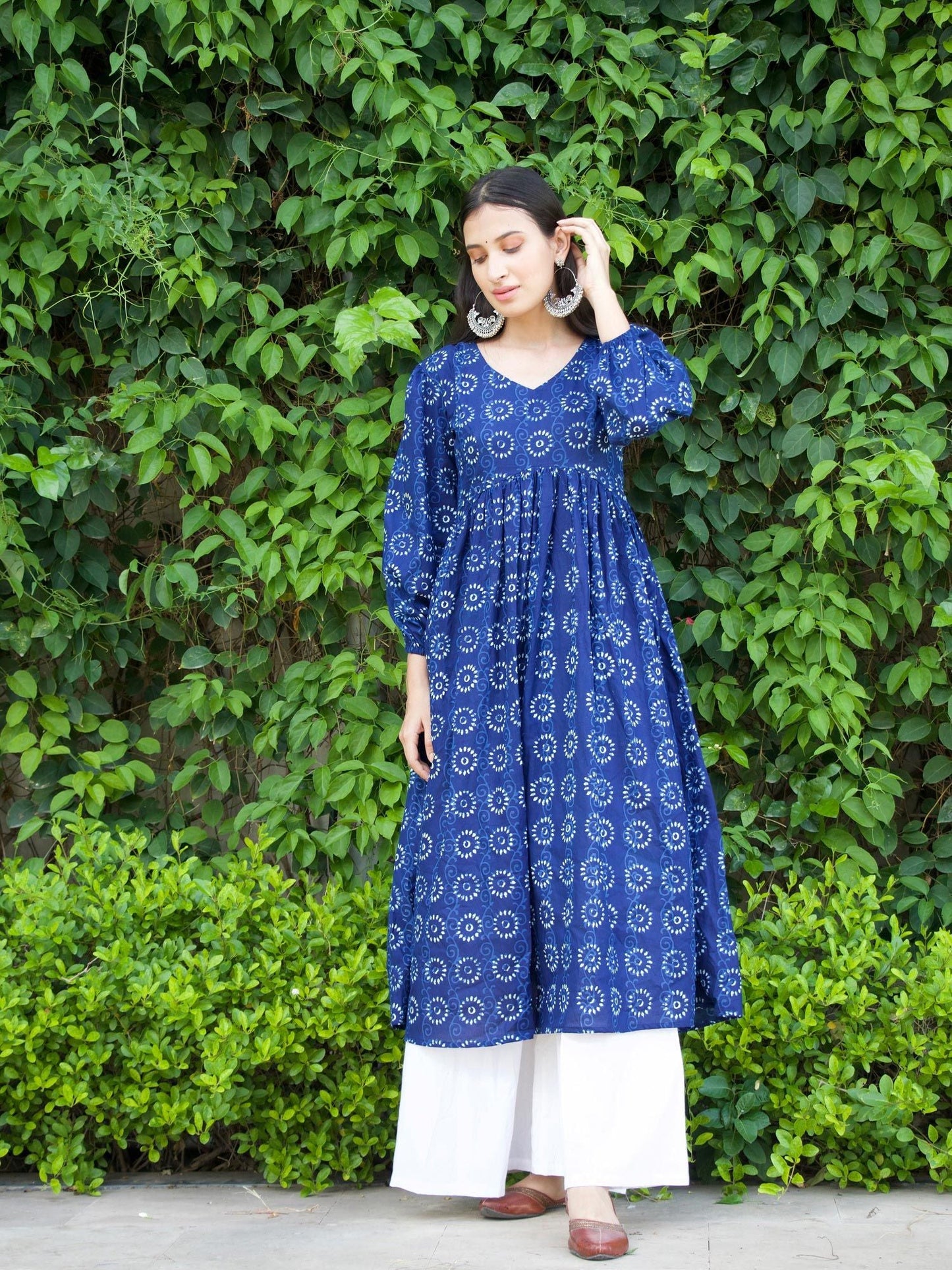 ONEWE INDIA Neel Kameez (Set of 2)