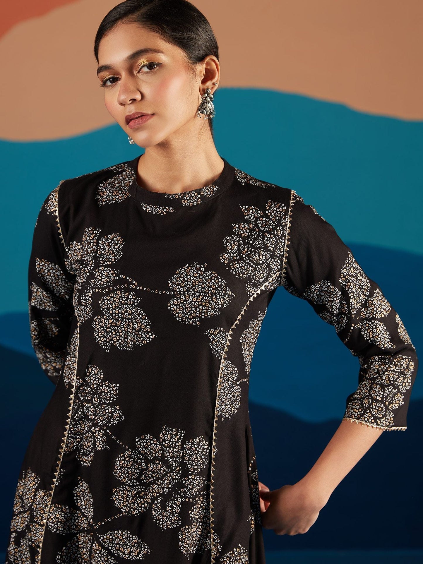 Likha Black Monochrome Floral Printed Aine Kurta LIKKUR159