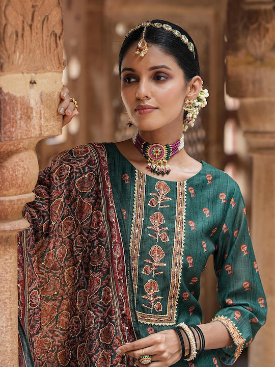 Scakhi Ethnic Motifs Embroidered Chanderi Silk Kurta With Trousers & Dupatta