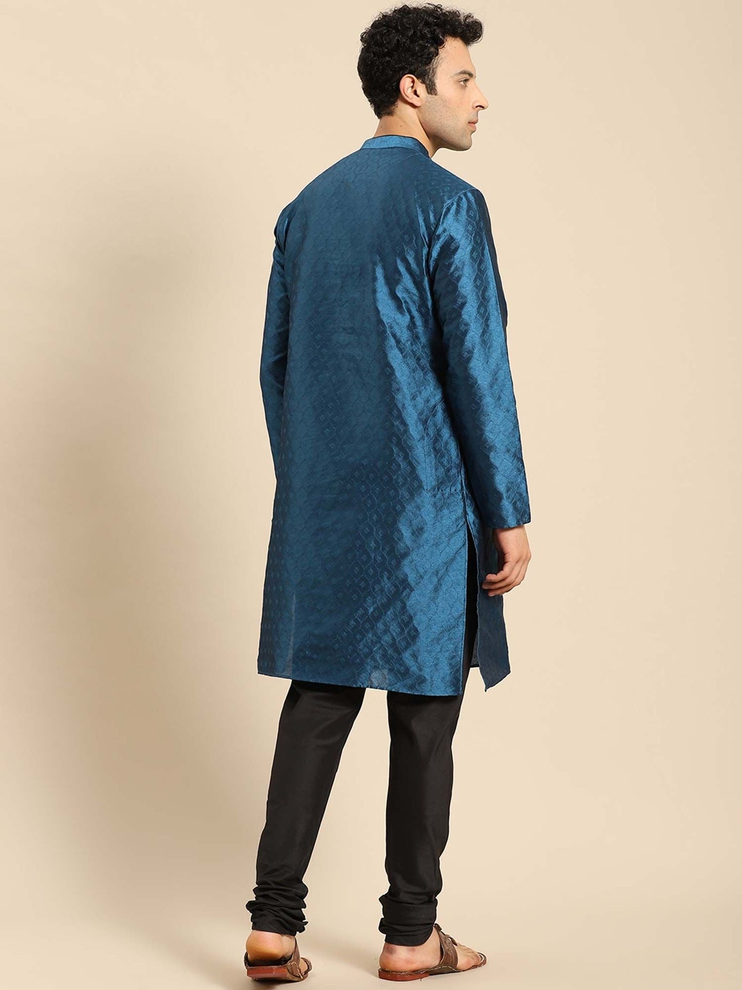 Amodh by Kisah Men Navy Blue Kurta (Set of 2)