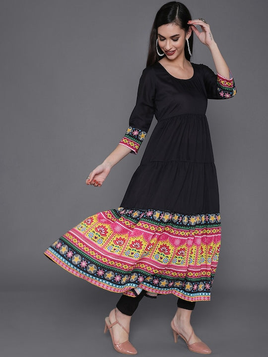 AKS Ethnic Motifs Printed Round Neck Tiered Anarkali Kurta