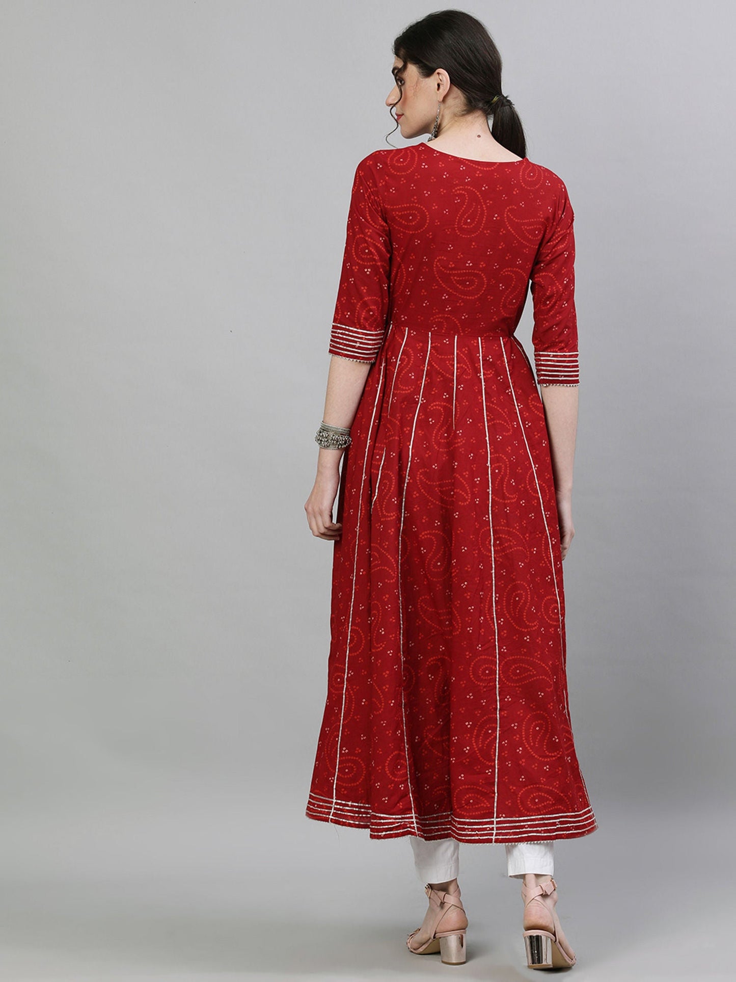 ISHIN Maroon Mirror Work Kurta
