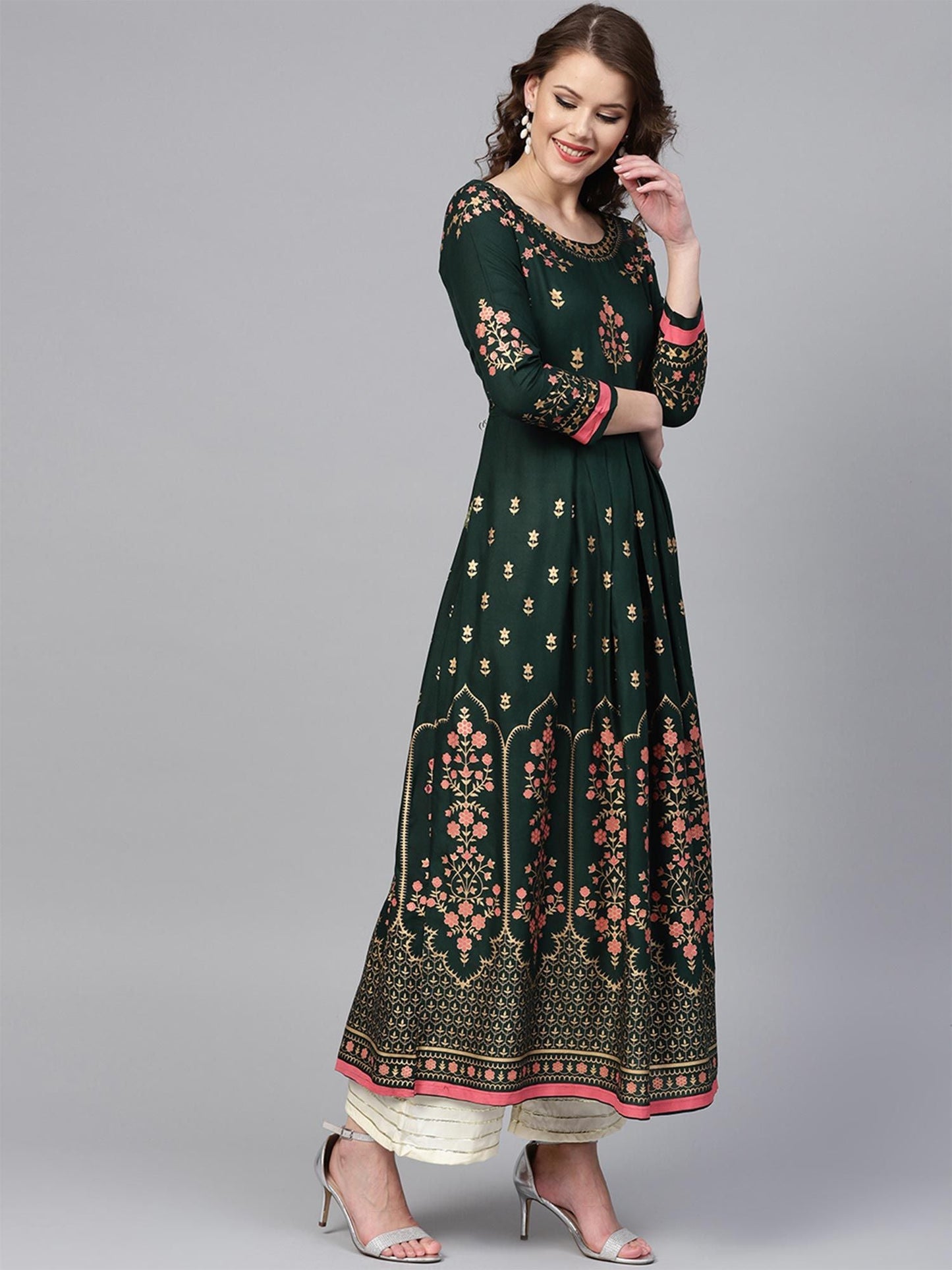 ISHIN Women Rayon Green Printed Anarkali Kurta